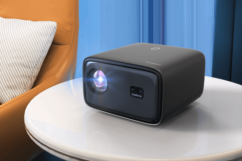 Projetor Full HD 8000 Lúmens PFL7560 Intelbras Preto
